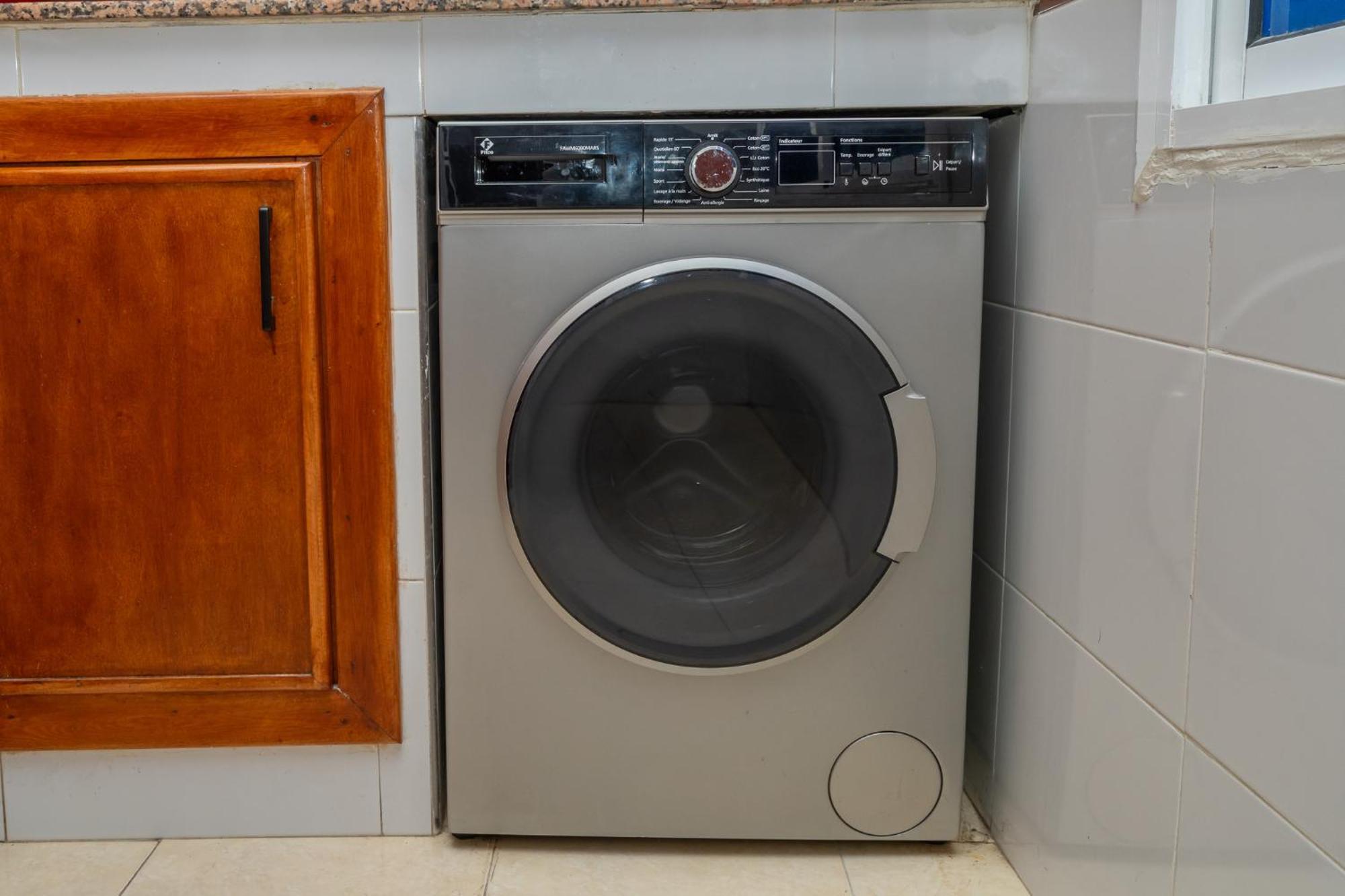 Appartement 2 Chambres Pres De La Corniche タンジェ エクステリア 写真